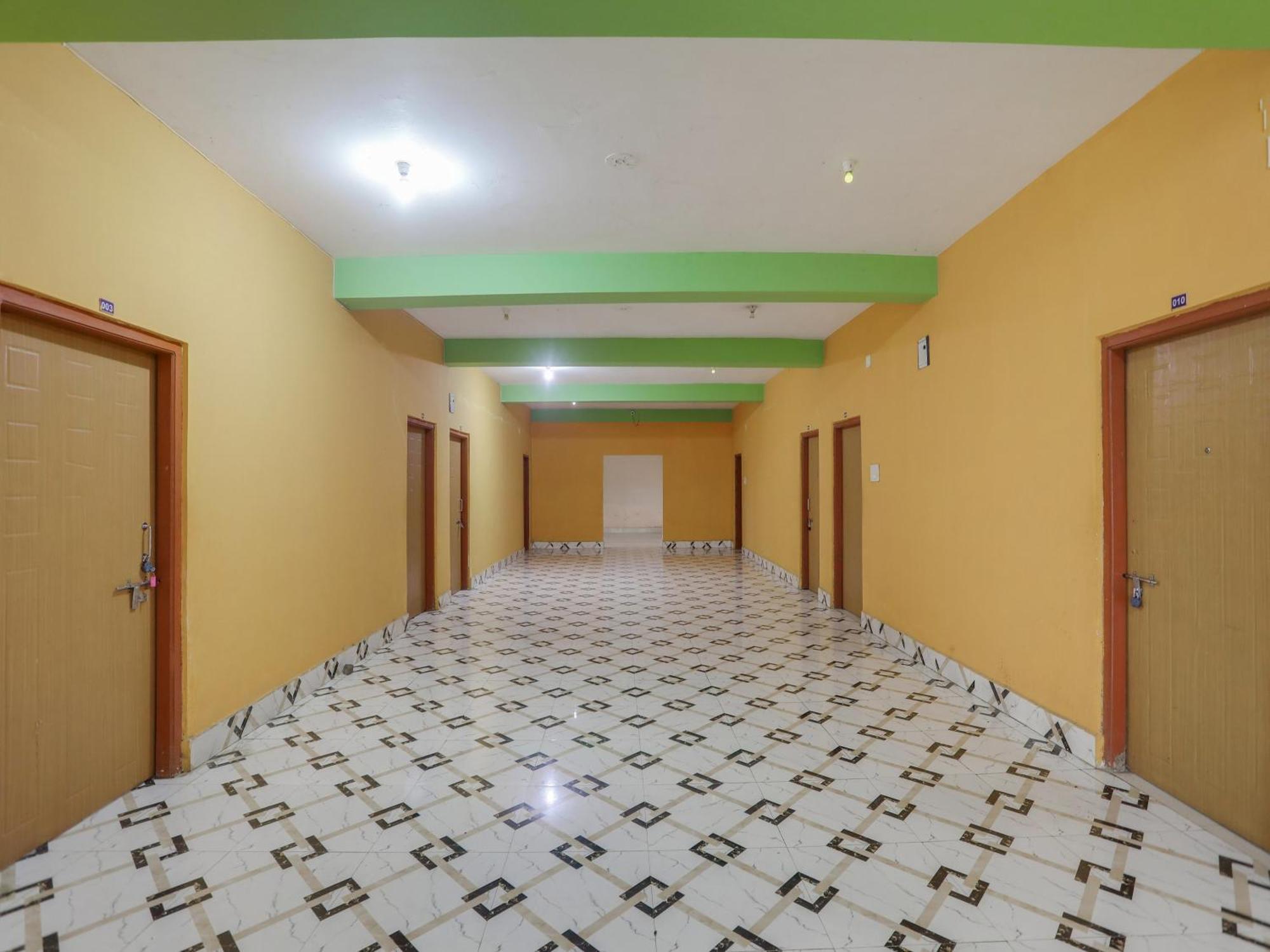 Hotel O Mountain View Lodge And Guest House Janla Екстер'єр фото